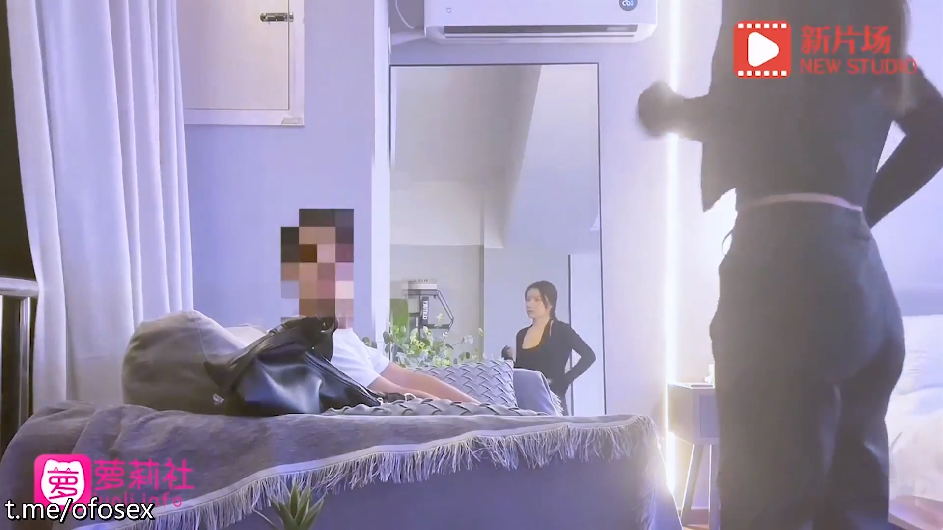 108 学生妹_老司机瘦子探花酒店约炮❤️网红科技脸手臂纹身外围女身材一流非常抗操逼逼草出白浆_酒店偷拍.mp4_20251029_173758.531