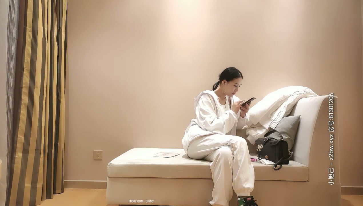 探花精選 2020-12-19 壹屌尋花 雙飛.mp4_20251022_163119.126