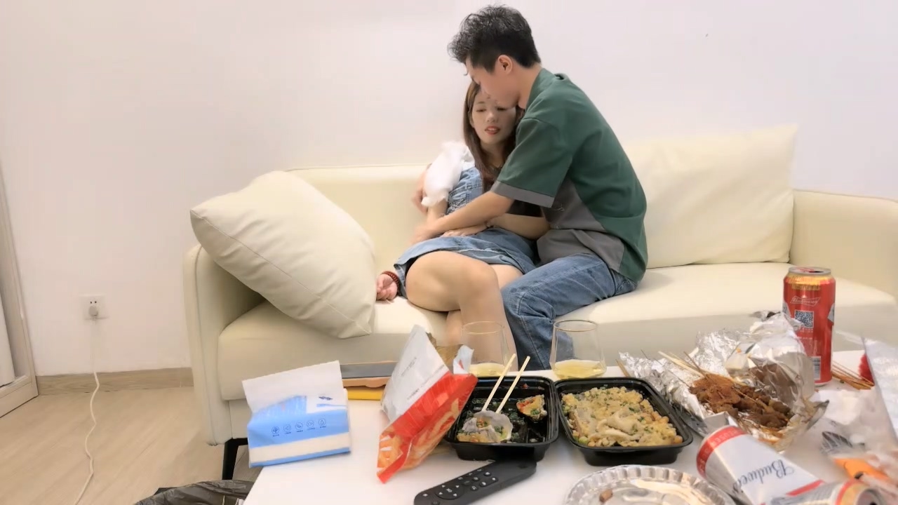 瘦猴先生探花 2023.5.25 新人良家，小姐姐挺漂亮，酒足飯飽，強迫推倒，逼逼粉做愛配合.ts_20251029_170226.540