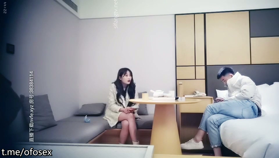 秦总全国探花l-2020-4-6-132.mp4_20251022_155337.076