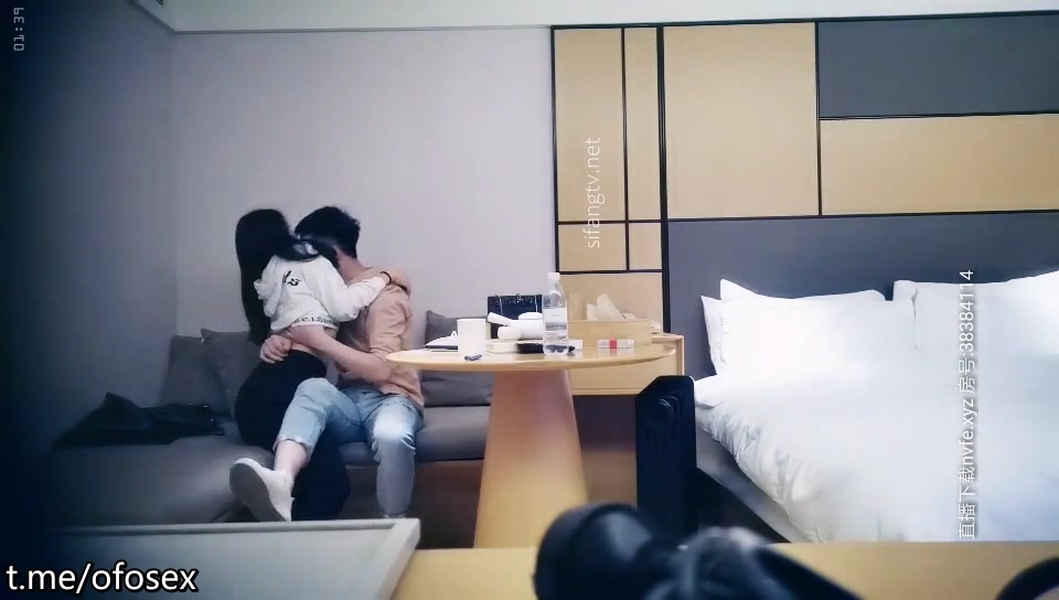 秦总全国探花l-2020-4-7-6.mp4_20251022_162108.534